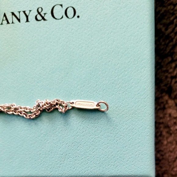 Tiffany & Co, 925 Silver Infinity bracelet, size S Authentic - Picture 4 of 10